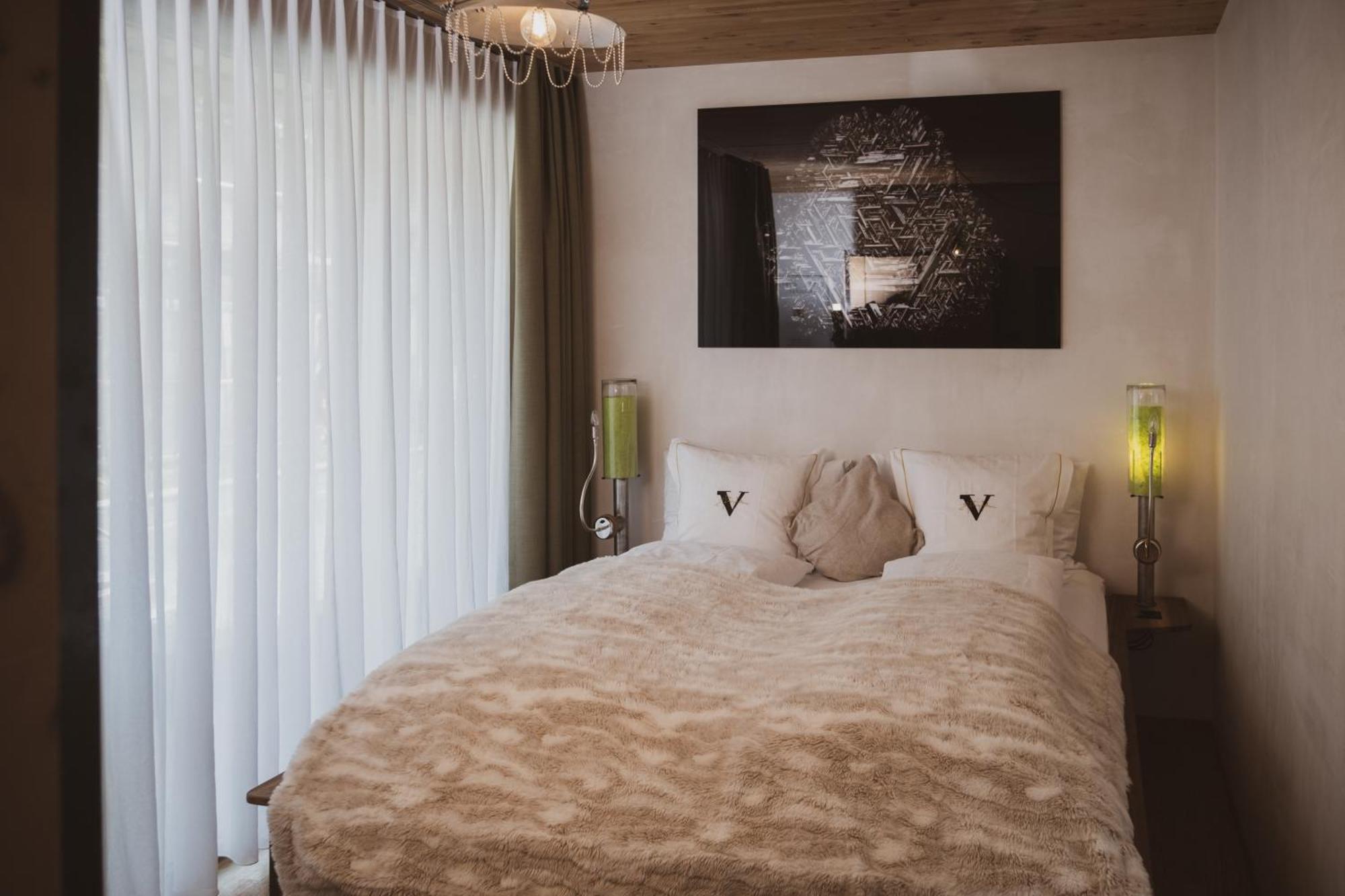Backstage Hotel Serviced Apartments Zermatt Ngoại thất bức ảnh
